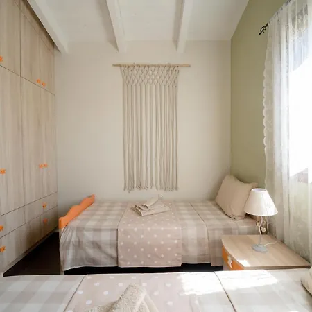 Vayianna's Garden House * Lixouri