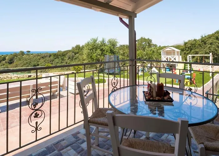 Vayianna's Garden House Villa *